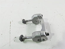 Load image into Gallery viewer, 2019 Triumph Speed Triple RS 1050 Handlebar Holder Riser Set T2042064 T2041599 | Mototech271