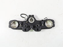 Load image into Gallery viewer, 2018 Harley Softail FXFBS Fat Bob Upper Triple Tree Steering Clamp 55mm 45900191 | Mototech271