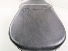Load image into Gallery viewer, 2009 Harley FXDC Dyna Super Glide Front Rear Seat Set 22531 RDW-92/61-0067