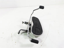Load image into Gallery viewer, 2005 Yamaha XVS650 V-Star Left Floor Board & Shifter - READ 5BN-27412-03-00 | Mototech271