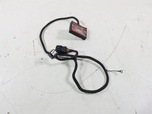 Load image into Gallery viewer, 2005 Yamaha YZFR1 YZF R1 Dynojet Power Commander 5 V 22-037 | Mototech271