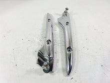 Load image into Gallery viewer, 1998 Honda GL1500 Valkyrie Tour Rear Fender Struts Braces Set 77330-MZ0-A40 | Mototech271