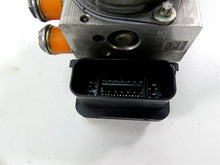 Load image into Gallery viewer, 2017 Harley XL1200 CX Sportster Roadster Abs Brake Pump Module Unit 41100043C | Mototech271