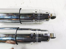 Load image into Gallery viewer, 2002 Honda V-Twin VTX1800 C Rear Suspension Shock Damper Set Showa 52400-MCH-631 | Mototech271