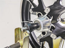 Load image into Gallery viewer, 2020 Harley Touring FLHX Street Glide 19x3.5 Enforcer Front Wheel -Read 43300336