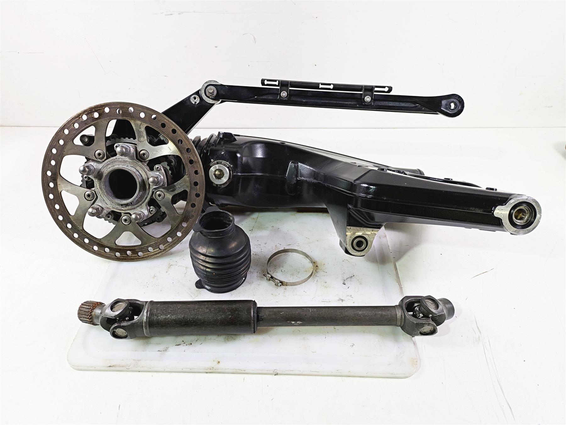 2013 Triumph Tiger 1215 Explorer Differential Swingarm Drive Shaft