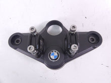 Load image into Gallery viewer, 2005 BMW R1200GS K25 Upper Triple Tree Steering Clamp + Riser Set 31427664929 | Mototech271