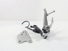 Load image into Gallery viewer, 2024 Kawasaki ZX6R ZX636 Ninja Right Footpeg Brake Pedals Set 35063-0590-18R
