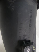 Load image into Gallery viewer, 2017 Can Am Maverick 1000R DPS Throttle Body & Intake Manifold 420892595