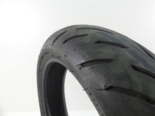 Load image into Gallery viewer, Used Front Motorcycle Tire Dunlop Dportmax GPR-300 120/70-R17 45067896 | Mototech271