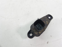 Load image into Gallery viewer, 2017 Harley Touring FLHTKL Electra Glide Auxiliary Fog Light Switch 69200172 | Mototech271