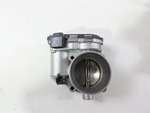 Load image into Gallery viewer, 2017 Indian Chieftain Limited Throttle Body & Intake Manifold 5138214 1204685