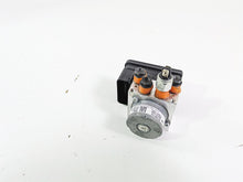 Load image into Gallery viewer, 2024 Harley Sportster RH975 S Abs Brake Pump Module Unit 41100115A 41100114