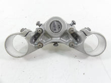 Load image into Gallery viewer, 2012 BMW R1200 GS K255 Adventure Lower Triple Tree Clamp - Read 31427664962