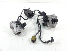 Load image into Gallery viewer, 2009 BMW R1200 GS K25 Throttle Body Set & Cables - Read 13547705239 13547705239