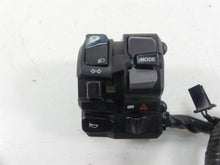 Load image into Gallery viewer, 2022 Yamaha MT09 FZ09 Left Hand Turn Signal Control Switch B7N-83969-01-00