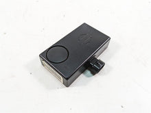 Load image into Gallery viewer, 2018 Harley Touring FLHXSE CVO Street Glide Siren Control Box Module 68958-07C | Mototech271