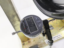 Load image into Gallery viewer, 2006 Suzuki GSXR1000 K6 17x6 Rear Wheel Rim - READ 64111-41G00-019