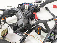 Load image into Gallery viewer, 2017 Indian Chieftain Limited Wiring Harness Loom - No Cuts 2413259