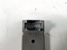 Load image into Gallery viewer, 2000 Harley Dyna FXDL Low Rider Tsm Turn Signal Control Module 68540-96