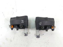 Load image into Gallery viewer, 2002 Harley Touring FLHTC Electra Glide Front Brake Calipers 44023-00 44046-00 | Mototech271