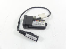 Load image into Gallery viewer, 2009 Harley FLHTCU SE4 CVO E-Glide Tssm Turn Signal Security Module 68924-07 | Mototech271