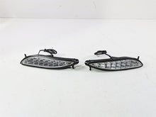 Load image into Gallery viewer, 2017 Indian Chieftain Limited Front Blinker Turn Signal Set 2412456 2412455