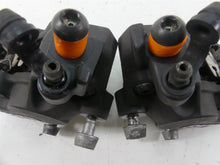 Load image into Gallery viewer, 2003 BMW R1150 GS R21 Brembo Front Brake Caliper Set 34112333111 | Mototech271