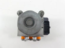 Load image into Gallery viewer, 2014 Harley Touring FLHTK Electra Glide Abs Brake Pump Unit Module 41100013A | Mototech271