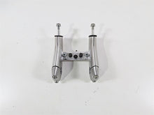 Load image into Gallery viewer, 2005 Suzuki VZ800 M50 Boulevard Handlebar Holder Risers 56224-39G00 56225-39G00
