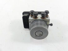 Load image into Gallery viewer, 2020 Ducati Panigale 1100 V4 S SBK Abs Brake Pump Module Unit 54240881A