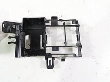 Load image into Gallery viewer, 2013 Harley VRSCDX Night Rod Sp All Electric Plastic Holder In Set 70394-07 | Mototech271