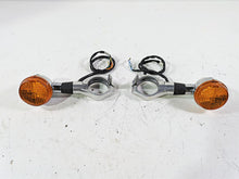 Load image into Gallery viewer, 2002 Honda VTX1800 Retro Front Blinker & Clamp Set 33400-MBH-673 33450-MBH-673 | Mototech271
