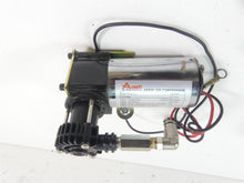 Load image into Gallery viewer, 2012 Harley VRSCF Muscle Rod Arnott Ultimate Air Ride Suspension Kit MC-3110 | Mototech271