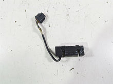 Load image into Gallery viewer, 2005 Harley Softail FLSTFSE CVO Fat Boy Instrument Indicator Lights 68113-99C | Mototech271