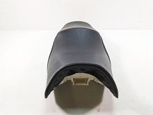 Load image into Gallery viewer, 2002 Yamaha FZ1 FZS1000 Fazer Nice Duo Driver Rider Seat Saddle 5LV-24730-10-00 | Mototech271