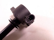 Load image into Gallery viewer, 2013 Harley VRSCF Muscle Vrod Ignition Coil Stick Coils Set 32477-01A | Mototech271