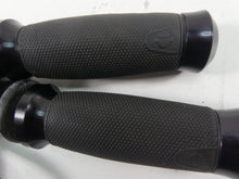 Load image into Gallery viewer, 2013 Harley Touring FLTRX Road Glide Right Hand Cruise Control Switch 71684-06A | Mototech271