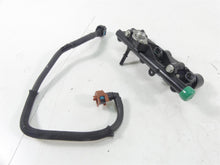 Load image into Gallery viewer, 2015 Yamaha MT09 FZ09 Fuel Injection Injector Rail 1RC-13930-00-00 | Mototech271