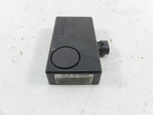 Load image into Gallery viewer, 2005 Harley Touring CVO FLHTCSE Electra Glide Alarm Siren Module 68958-00 | Mototech271