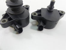 Load image into Gallery viewer, 2006 Harley VRSCD Night Rod Delphi Ignition Coil Stick Coils Set 32477-01 | Mototech271