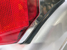 Load image into Gallery viewer, 1989 Kawasaki VN750 Vulcan Rear Fender & Taillight 35023-1123 23025-1116