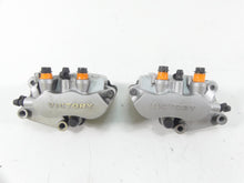 Load image into Gallery viewer, 2009 Victory Vision Tour Front Brake Caliper Set 1910924 1911510 1910925 1911511 | Mototech271