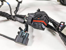 Load image into Gallery viewer, 2019 Harley Touring FLHX Street Glide Non-Abs Wiring Harness Loom -Read 69201125