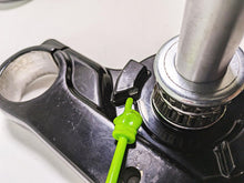 Load image into Gallery viewer, 2017 Harley Dyna FXDB Street Bob Lower Triple Tree Clamp 49mm - Read 45900041