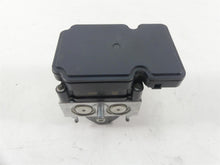 Load image into Gallery viewer, 2014 Harley Touring FLHXS Street Glide Sp Abs Brake Pump Module 41100013A