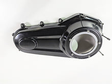 Load image into Gallery viewer, 2018 Harley FLHCS Softail Heritage 115th Outer Primary Clutch Cover M8 25700559