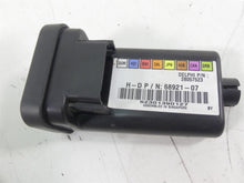 Load image into Gallery viewer, 2011 Harley VRSCF Muscle Rod Tsm Turn Signal Blinker Flasher Module 68921-07 | Mototech271