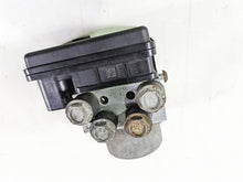 Load image into Gallery viewer, 2018 Harley Softail FXFBS Fat Bob Abs Brake Pump Unit Module 41100043C | Mototech271