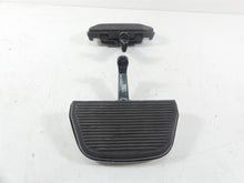 Load image into Gallery viewer, 2006 Harley Touring FLHTCUI Electra Glide Passenger Floor Board Set 52719-93B | Mototech271